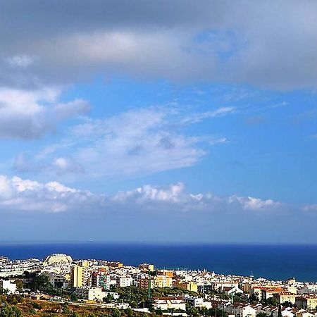 סיטגס Hotel Urb Vallpineda Avda. Miquel Utrillo 99 מראה חיצוני תמונה